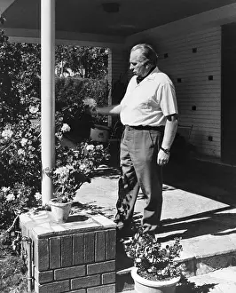 Salisbury Prints: L. Ron Hubbard in Outdoor Garden
