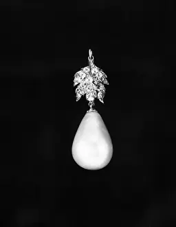 Pearl Prints: La Peregina, Famous Pearl