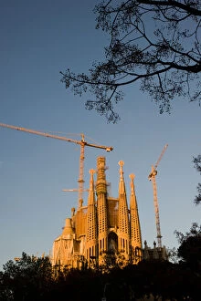 Images Dated 9th April 2015: La Sagrada Familia in Barcelona, Spain
