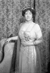 1910s Style Prints: Lady Duff-Gordon in Formal Wear