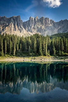 Images Dated 23rd July 2015: Lago Di Carezza, Dolomites, Italy
