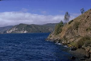 Images Dated 1st January 1980: Lake Baikal At Head Of Angara River, Siberia