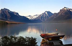 Images Dated 29th May 2009: Lake McDonald and mountains, Boats at Glacier National Park, USA