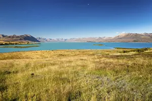 Canterbury Region Prints: Lake Tekapo, the Two Thumb Range