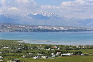 Images Dated 26th May 2014: Lake Van, view from Van over Edremit, Taurus Mountains, Van Province, Eastern Anatolia Region