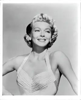 Lac0045 Prints: Lana Turner In The Lady Takes a Flyer