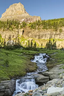 Images Dated 17th July 2017: Landscape with Clements Peak and Logan Creek, Glacier National Park, Montana, USA