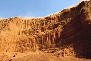 Dune Gallery: Landslide in the Desert
