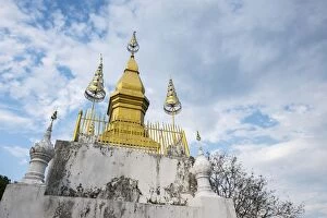 Images Dated 28th March 2015: Laos, Luang Prabang, That Chomsi Stupa, Mount Phu Si (Phousi)