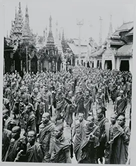 Monk Prints: Large Crowd Inside Temple Square