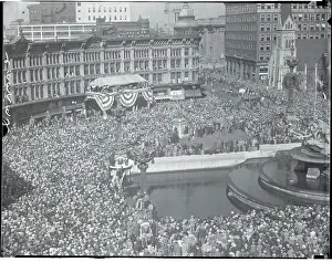 Indianapolis Prints: Large Crowd at Political Gathering