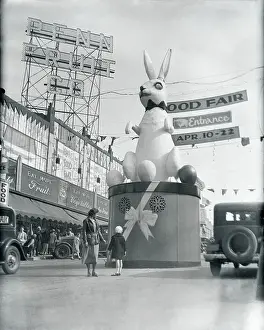 Rabbit Prints: Large Easter Bunny