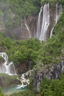 Large Waterfall or Veliki Slap, Plitvice Lakes National Park, UNESCO World Heritage Site, Croatia, Europe