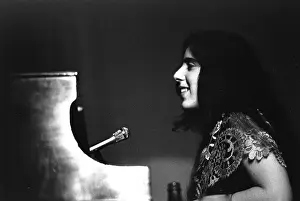 Laura Nyro Performing