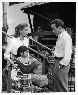Lac0030 Prints: Lauren Bacall And Humphrey Bogart In Key Largo