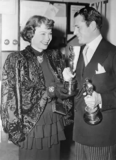 Receiving Prints: Laurence Olivier Receives Oscar Award