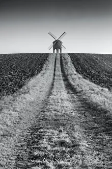 Traditional Windmills Gallery: Lead the way to Chesterton Windmill