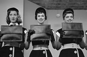 Handbag Prints: Leather Girls