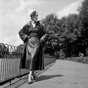 Charles Hewitt Prints: Leather In London