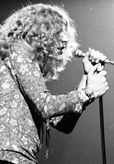 Led Zeppelin Performing