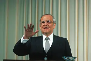 Lee Iacocca Speaking