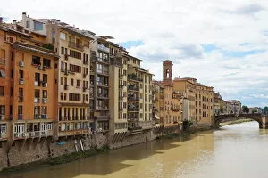 Images Dated 20th June 2016: Left Riverside, Arno River, Santa Trinita Bridge, Florence, Italy