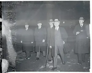 Byrns Prints: Legislators Leaving White House