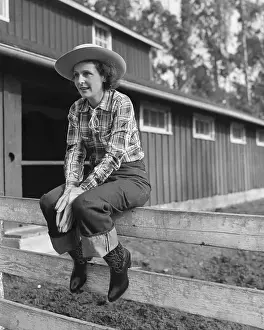 Outfit Prints: Leni Riefenstahl at Dude Ranch