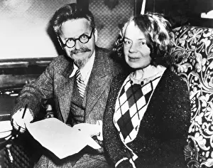 Russian Prints: Leon Trotsky And Wife On Train