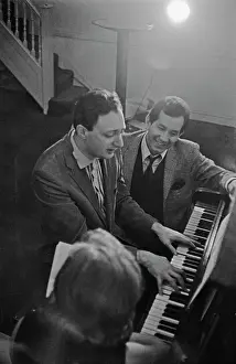 Huty25635 Prints: Lesley Gore & Trini Lopez