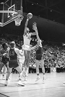 Kareem Abdul-Jabbar Prints: Lew Alcindor About to Score