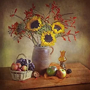 Images Dated 13th October 2015: Still Life With Sunflowers and Autumn Fruit