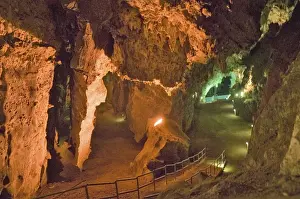 Cave Prints: Lighted caves of Cradle of Humankind