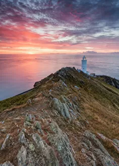 Images Dated 4th September 2014: Lighthouse at Dawn