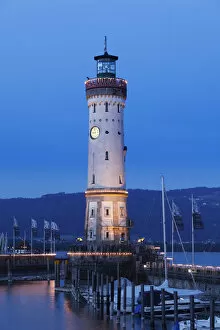 Lighthouse at the harbour at dusk, Lindau on Lake Constance, Swabia, Bavaria, Germany, Europe, PublicGround