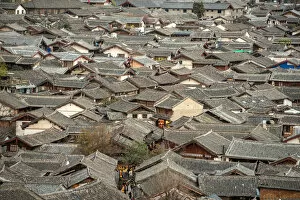 Images Dated 11th March 2016: Lijiang Old Town bird eye top top view with local historical architectures roof building
