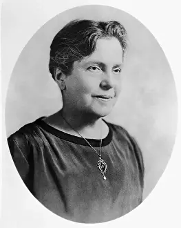 Dignity Prints: Lillian Wald