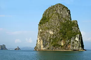 Vietnamese Culture Gallery: Limestone monolithic island of Halong Bay, UNESCO world heritage, Vietnam