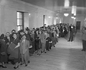 Patience Prints: Line of Court Spectators