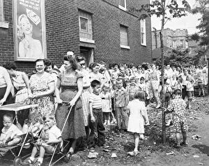 Poliomyelitis Prints: Line to Receive Polio Vaccinations in Chicago