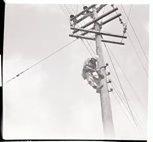 Gettysburg Prints: Linesmen Working on Telephone Lines