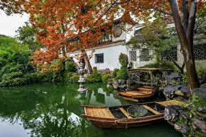 Pond Gallery: Lingering Garden, Suzhou, Jiangsu, China