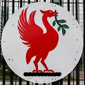 Images Dated 18th October 2015: Liver bird from the funnel of HMS Liverpool