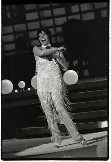 Liza Minnelli Singing