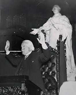 Similarity Prints: Lloyd George Raising His Hands