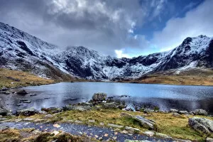 Valley Gallery: Llyn Idwal Lake, Snowdonia National Park