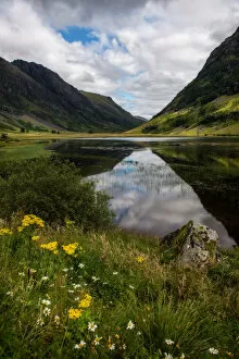 Images Dated 31st August 2015: Loch Achtriochtan, Glencoe, Highland