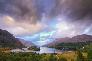 Travel Imagery Gallery: Loch Shiel Glenfinnan