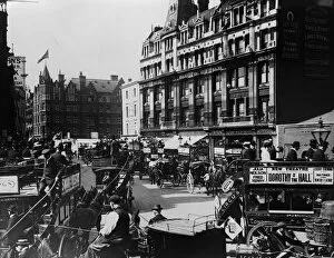 Traffic Gallery: London City Centre 1900s