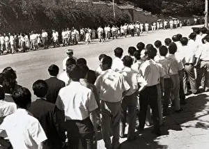 Seoul Prints: Long Lines Tributing Slain First Lady